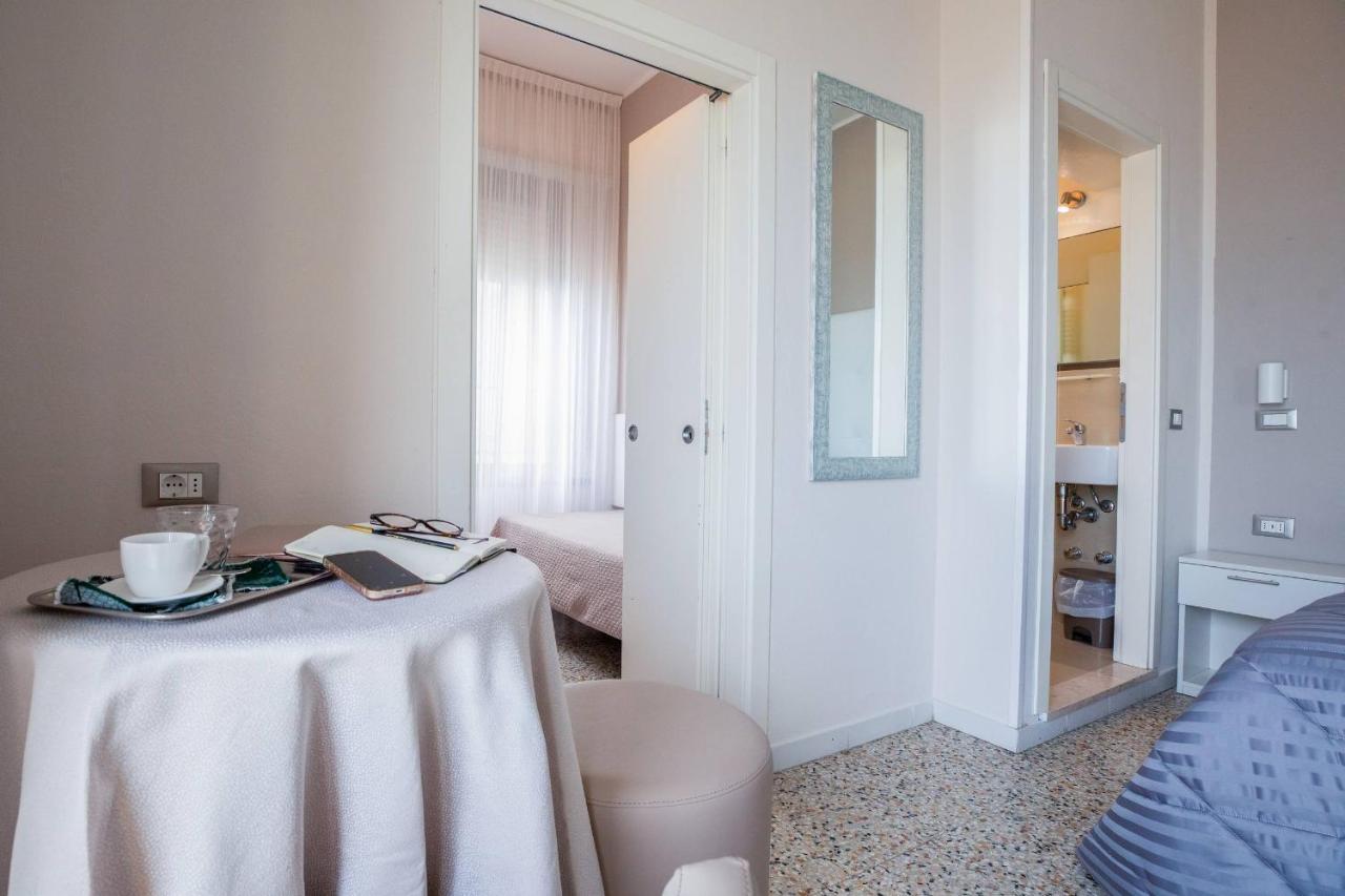 Hotel Deanna Bellaria-Igea Marina Extérieur photo