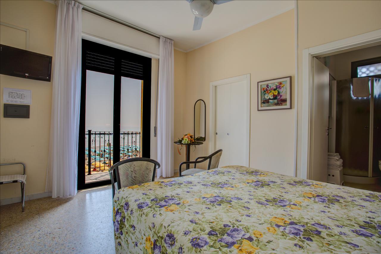 Hotel Deanna Bellaria-Igea Marina Extérieur photo