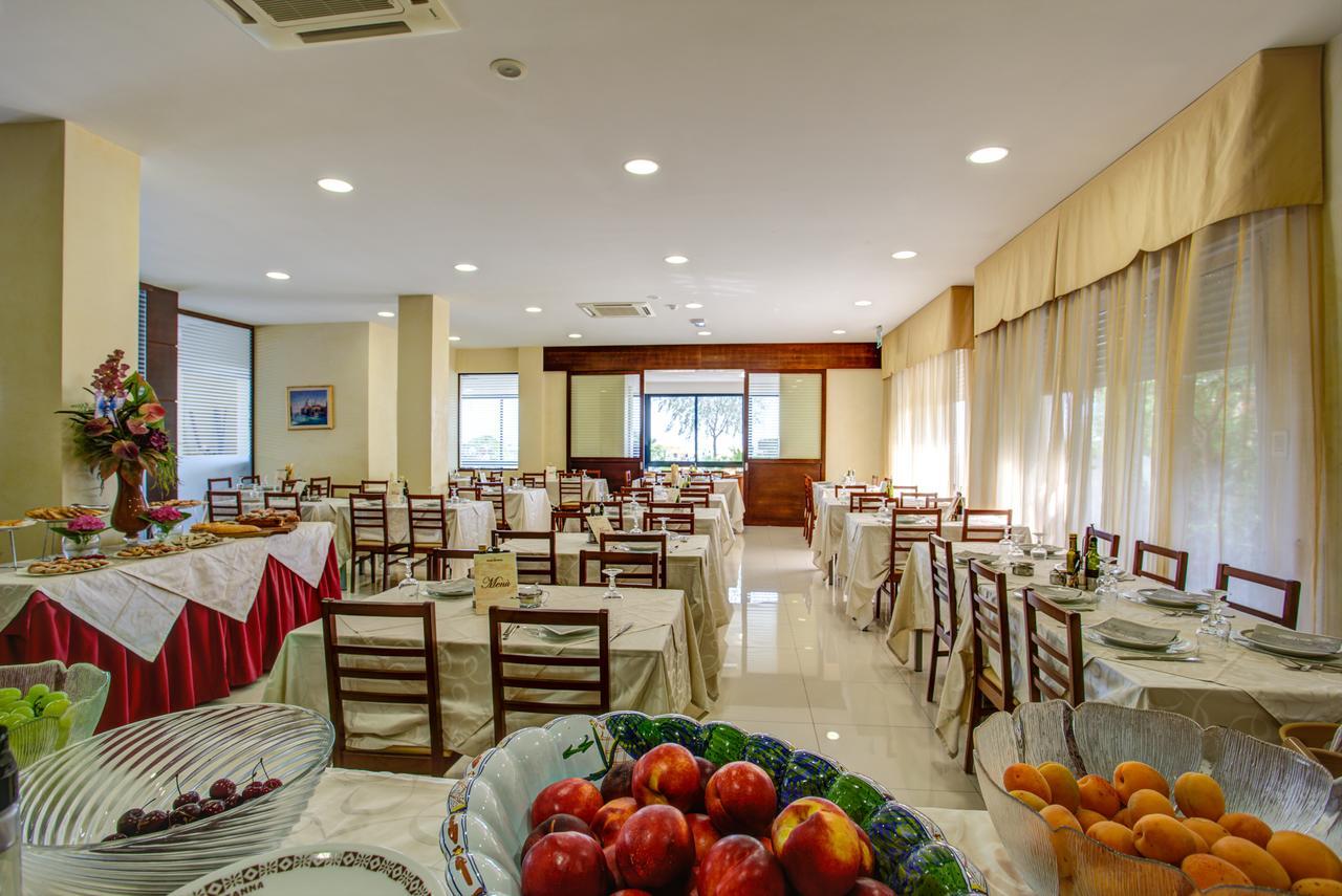 Hotel Deanna Bellaria-Igea Marina Extérieur photo