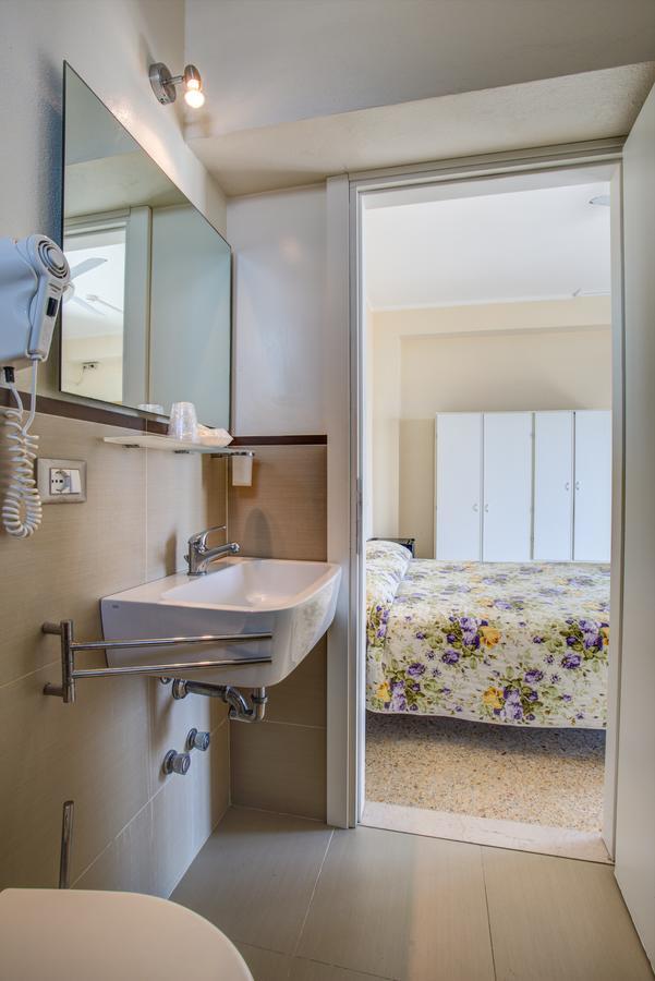 Hotel Deanna Bellaria-Igea Marina Extérieur photo