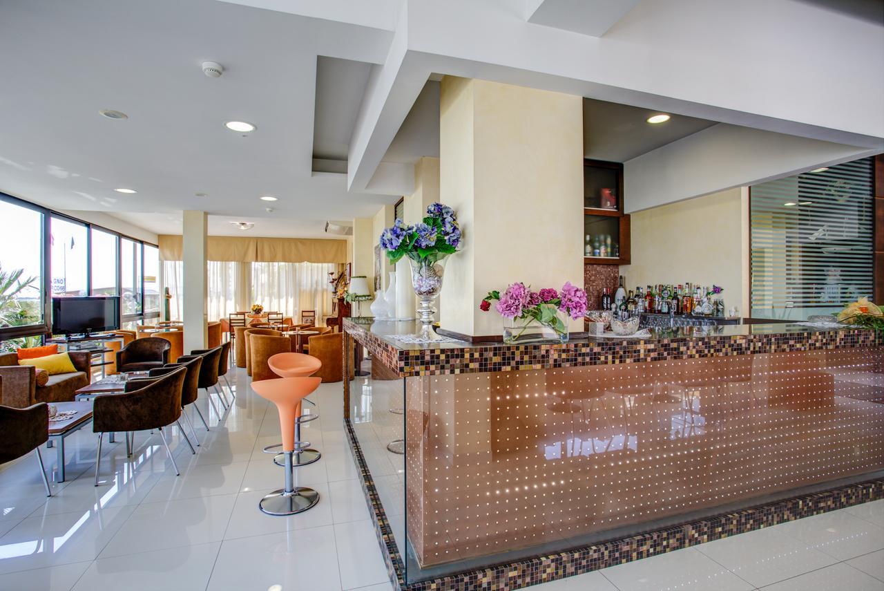 Hotel Deanna Bellaria-Igea Marina Extérieur photo